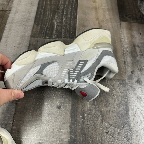 New Balance 9060 Men’s Grey Sneakers U9060GY – Size 5.5 - Picture 10 of 16